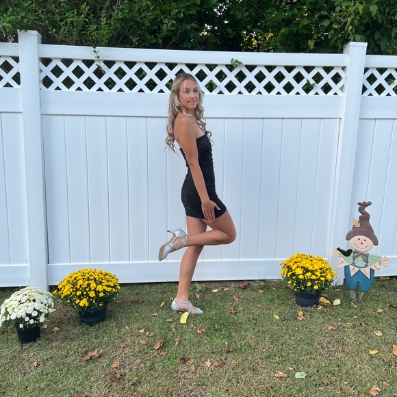 Meet your Posher, Corinne - Picture 4 of 4